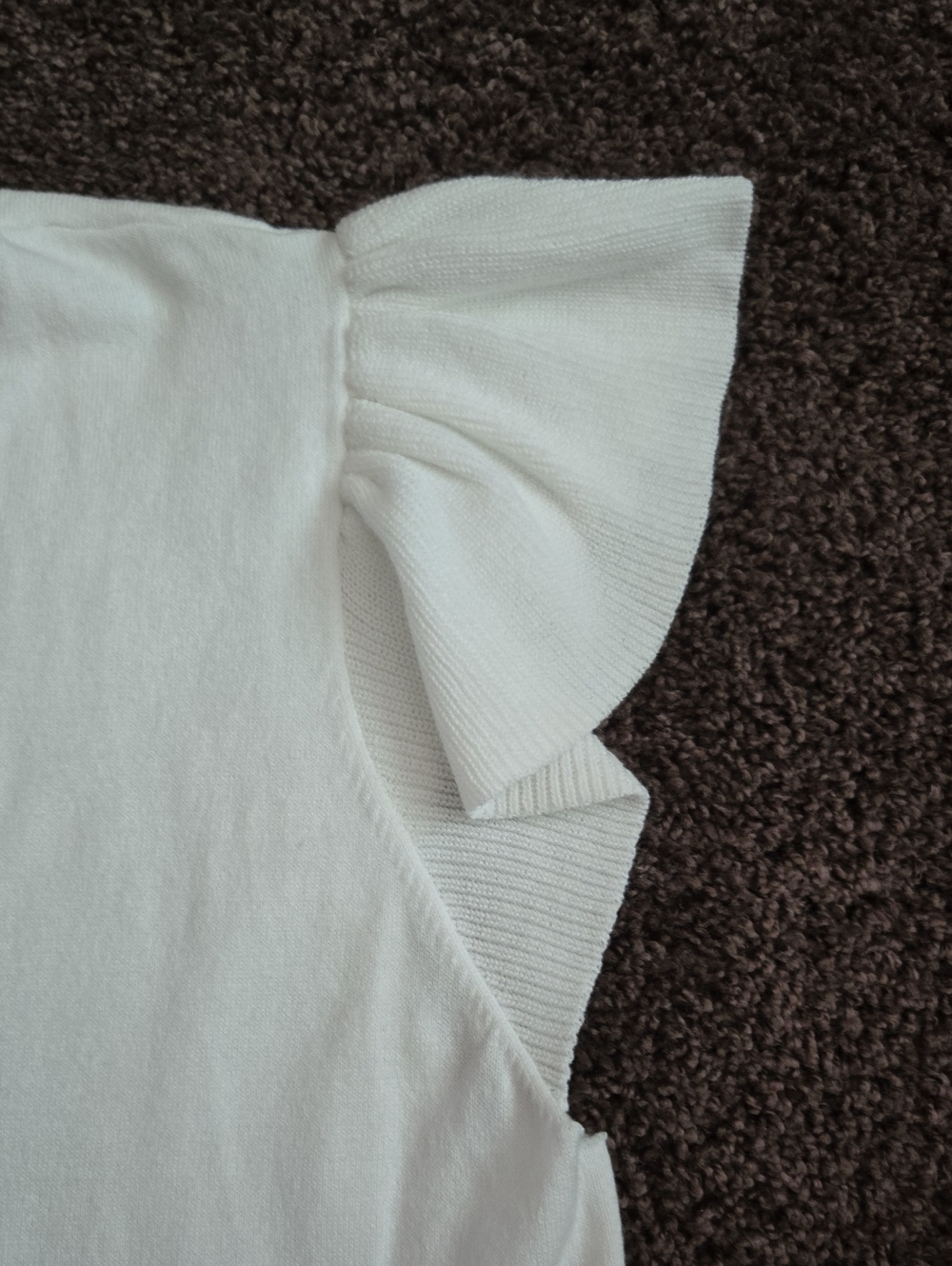 NEW Ann Taylor Loft White Flutter Sweater Top M - Picture 3 of 5